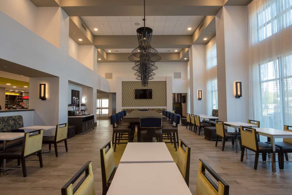 Hampton & Irvine/orange County Airport 3*