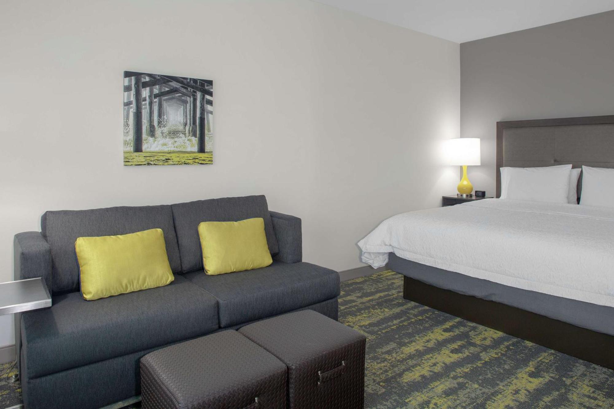 Hampton & Irvine/orange County Airport Hotel